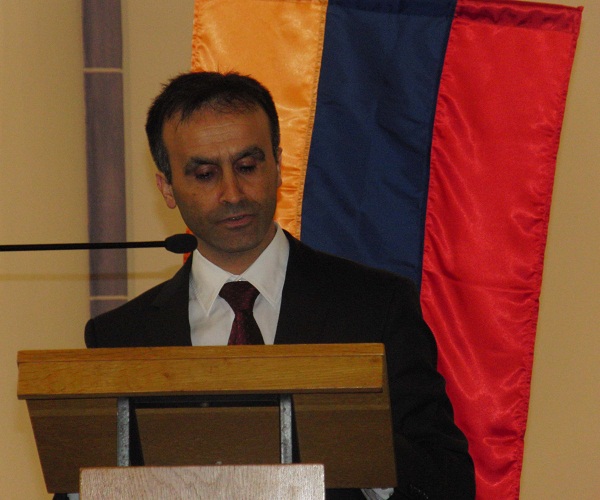 Դր. Սեֆիկ Թագայ Դր. Սեֆիկ Թագայ